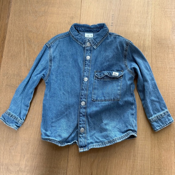 Zara Kids Denim Button Down Shirt - Feel Explorer - Picture 4 of 7